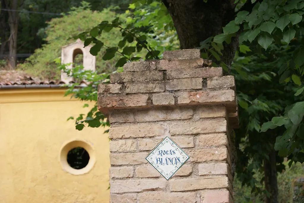Alberg Roques Blanques Ribes De Freser Hostel