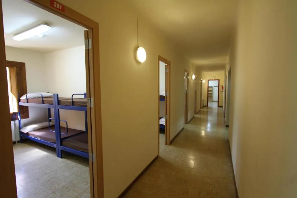 Hostel Alberg Roques Blanques Ribes De Freser