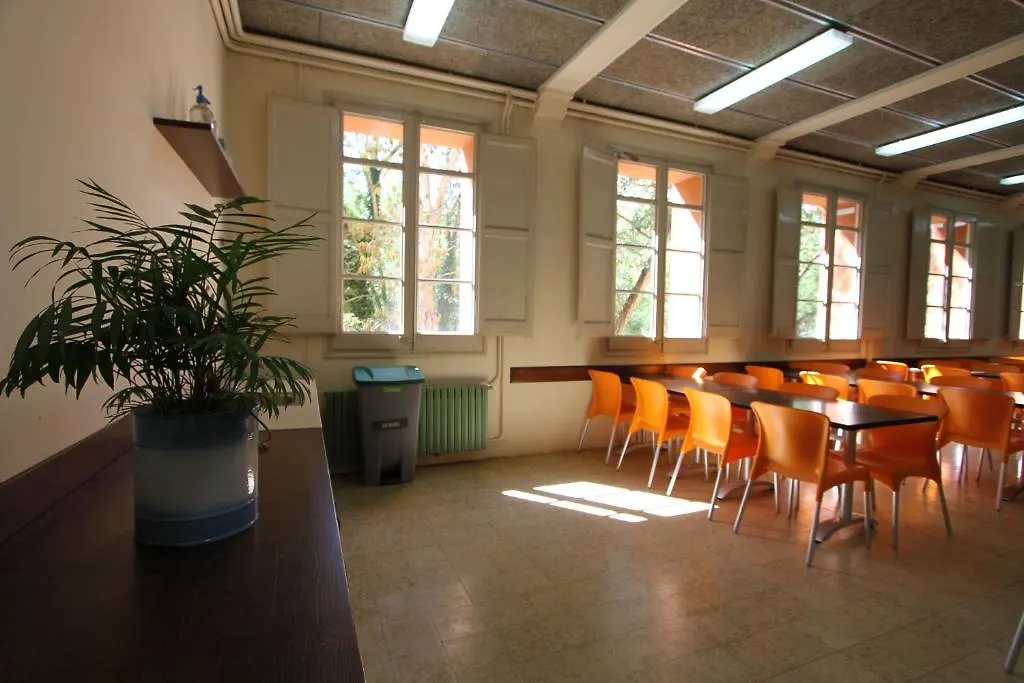 Alberg Roques Blanques Ribes De Freser Hostel